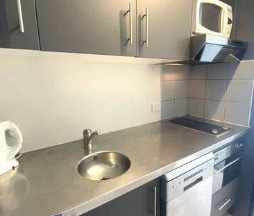 Te Aro Living -One week rent free! - Photo 2
