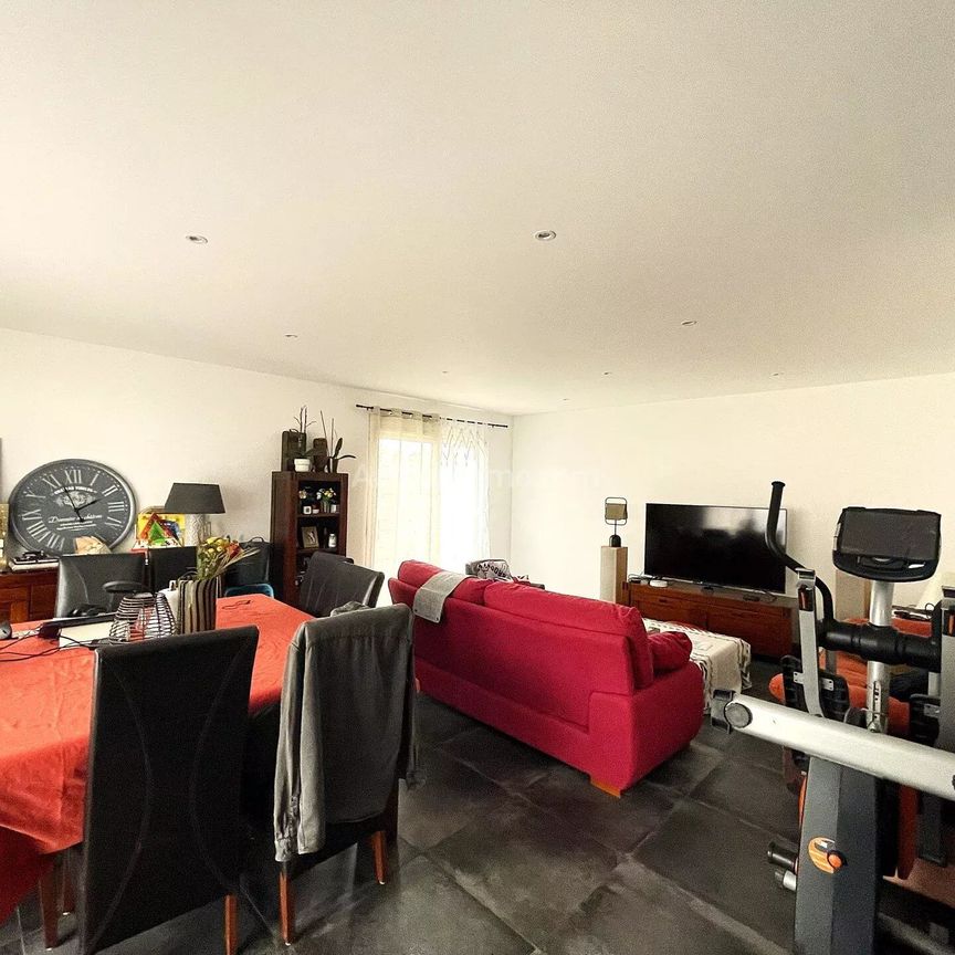 Location Maison 5 pièces 120 m2 à Sainte-Anne-d'Auray - Photo 1