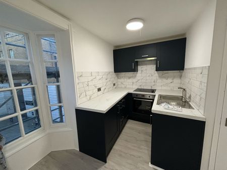 1 Bed Penthouse, Trafalgar St, BN1 - Photo 5