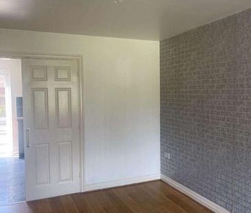 Greenbank Crescent, St Helens, WA10 - Photo 1