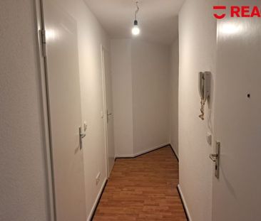 Sanierte, helle 2-Zimmer Wohnung mit charmantem Holzboden im ruhige... - Photo 1