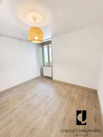 Location Appartement 2 pièces 42m² - Photo 5