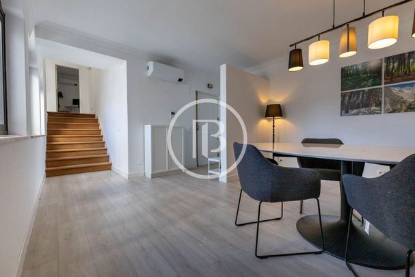 2 bedroom luxury Apartment for rent in Cascais, Lisbon - Photo 1