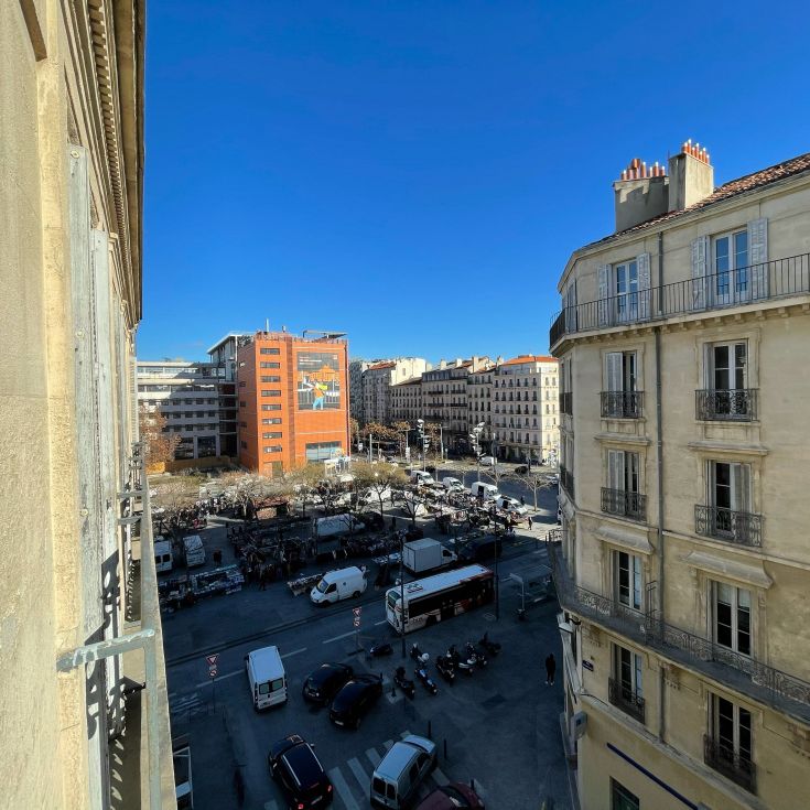 Location T3 Meublé 56m² Marseille 13002 Joliette - Photo 1