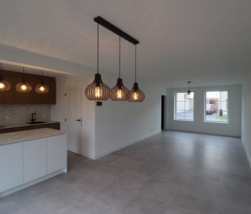 Nieuwbouwwoning met 3 slaapkamers, zolder, tuin en 2 autostaanplaat... - Photo 6