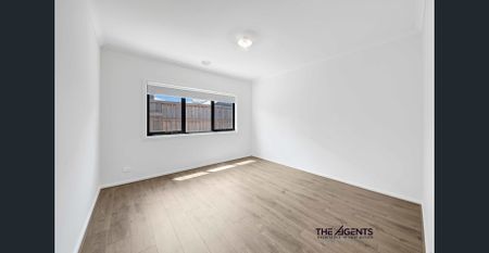 Brand New Luxury 4-Bedroom Family Home | 36sq Double Storey with Void & Alfresco Theatre - Photo 5