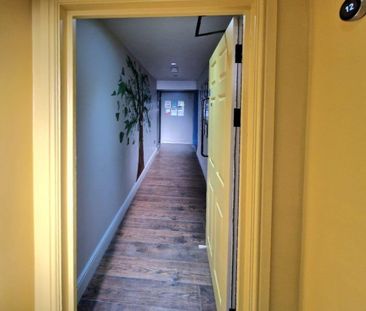 8 bedroom house share to rent - Photo 1