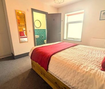 1 bedroom in a house share to rent - Photo 5