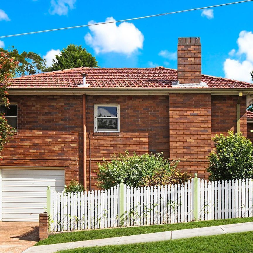 1 Mahon Street, West Ryde NSW 2114 - House For Rent | Domain - Photo 1