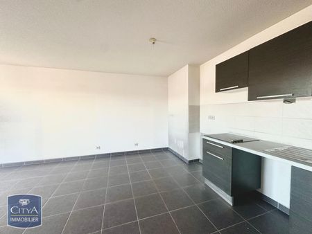 Location Appartement 3 pièces 59m² LE LUC 83340 - Photo 2