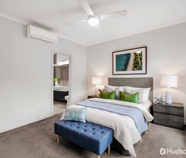 2/2 Kneale Drive, Box Hill North, Vic 3129 - Photo 2