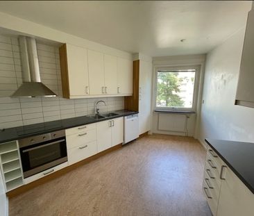 Vitmåragatan, Västerås - Photo 3