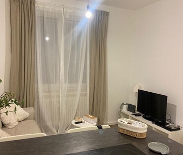 Schöne möblierte 2 Zimmerwohnung in Findorf - Foto 1