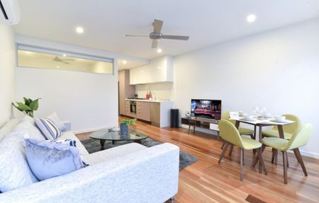 203/326-328 Burwood Highway, Burwood VIC 3125 - Apartment For Rent | Domain - Photo 3