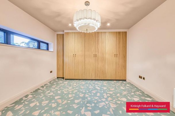 Property to rent - Photo 1