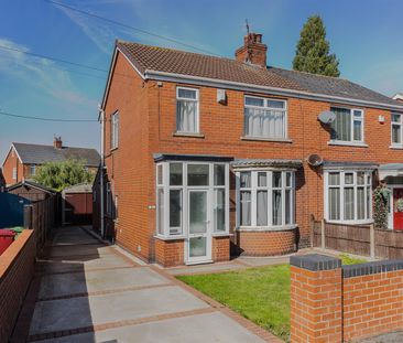 To Let 3 Bed House - Semi-Detached - Photo 5