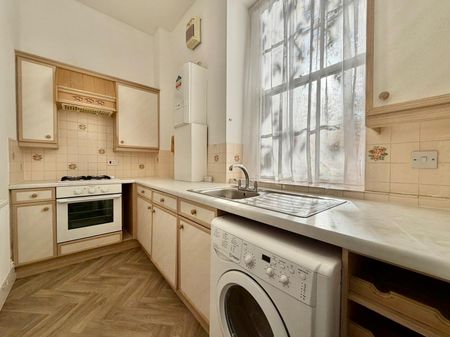 1 Bed ground floor apartment - Photo 5