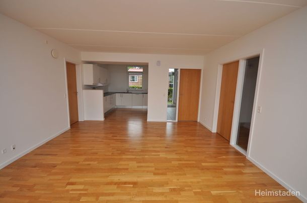 Lyse lejligheder i Dronningborg tæt på Randers - Photo 1