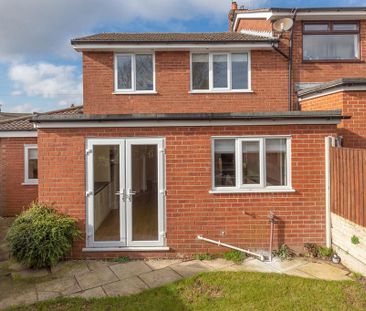 3 bedroom semi-detached house to rent - Photo 2
