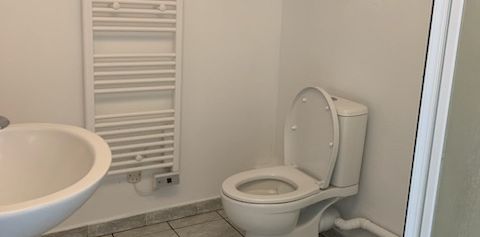 Appartement Type 2 CENTRE LE PELLERIN - Photo 2