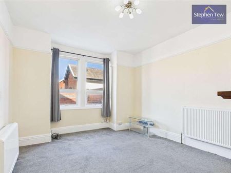 Lytham Road, Blackpool, FY4 - Photo 2