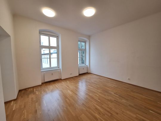Ideale 3-Zimmer Wohnung mit Traumblick in der Bischofstraße - Photo 1
