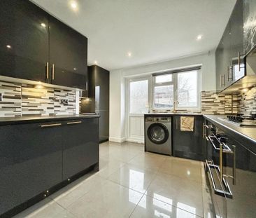 3 bedroom house to rent - Photo 3