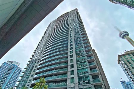 For Lease - 19 Grand Trunk Crescent Unit# 1612, Toronto, Ontario - Photo 4