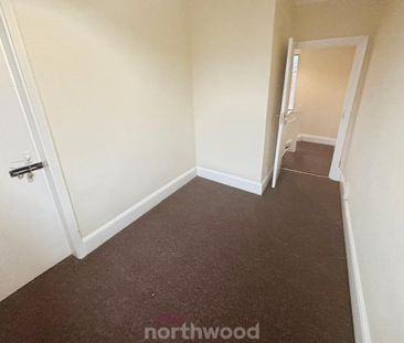 2 bedroom semi-detached house to rent - Photo 2