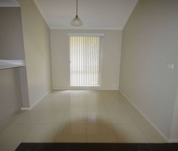 Gorgeous 2 Bedder in Court location!!!! - Photo 1