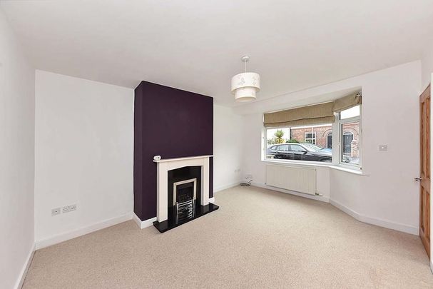 2 bedroom semi-detached house to rent - Photo 1