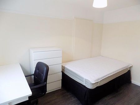 6 bedroom maisonette to rent - Photo 3