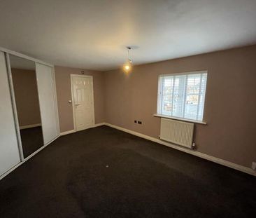 Lindisfarne Avenue, Stockton-On-Tees, Thornaby - Photo 3