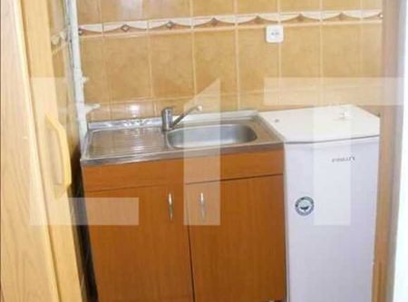 Apartament 1 camera, 30 mp, decomandat, zona strazii Ploiesti - Photo 5