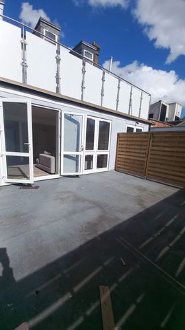 Alexandra Street, SS1 - Photo 2