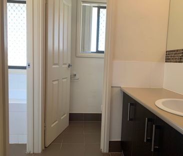 SIMPLE AND CONVENIENT! - Photo 5