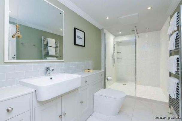 2 bedroom property to rent in Bath - Photo 1