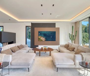 Mougins – Villa neuve dans domaine privé, 5 chambres en suite, pisc... - Photo 6