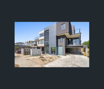 Location and comfort living - Photo 6