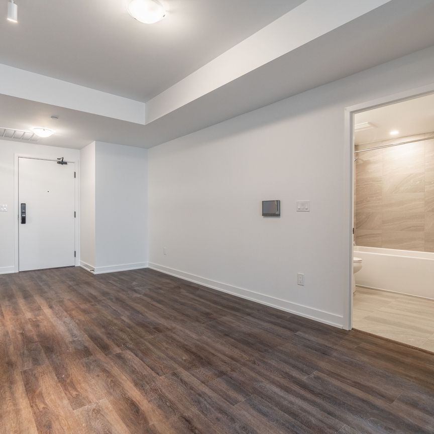 For Lease - 2075 Lakeshore Boulevard Unit# 1205, Burlington, Ontario - Photo 1