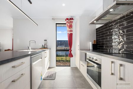 Modern living ready for you... with a view! Omokoroa - Photo 3
