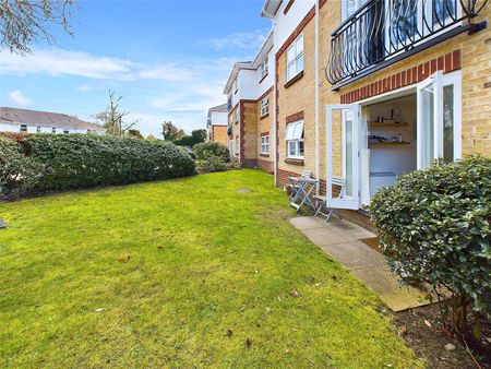 Rosebank Close, Teddington - 1 bedroomProperty for lettings - Chasebuchanan - Photo 3