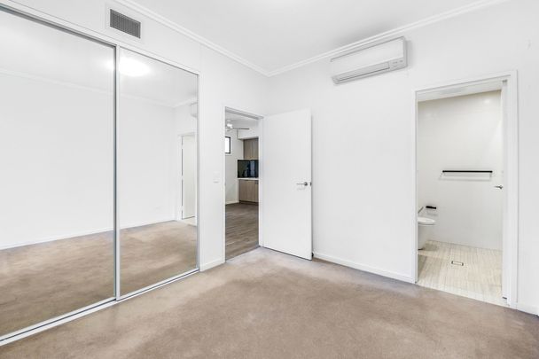 Deposit Received I Three Bedrooms I 6 Mins to Burwood Train Station - Photo 1