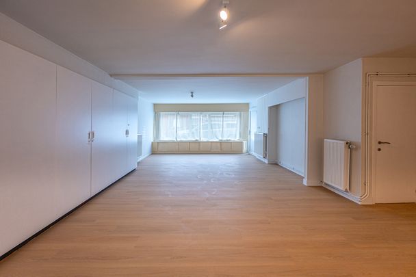 Gelijkvloers appartement met 1 slaapkamer - Foto 1