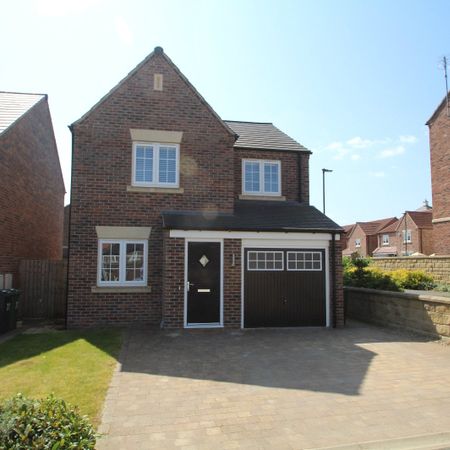 3 bedroom detached house to rent - Photo 4
