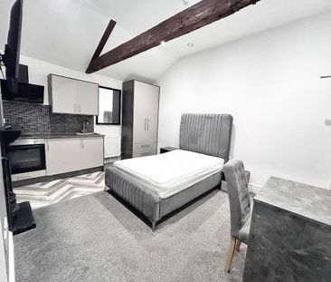 Studio to rent - Photo 4