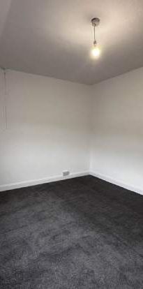 2 bedroom property to rent in Grimsby - Photo 2