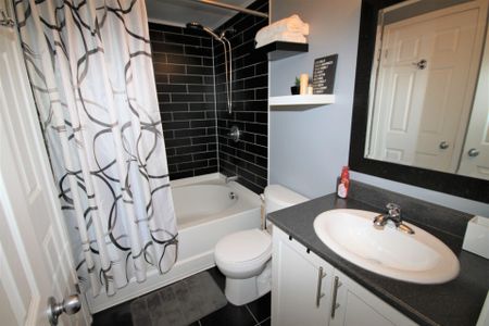 For Lease - 368 Galston Private, Orleans - Convent Glen and Area, Ontario - Photo 4