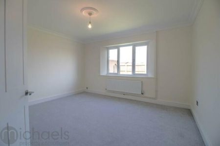 5 bedroom detached bungalow to rent - Photo 5