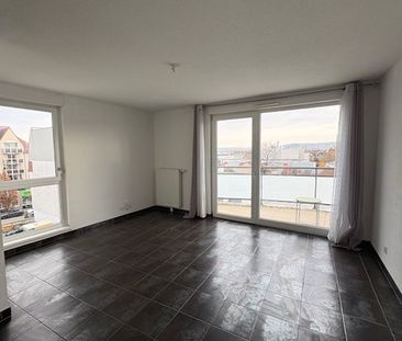 Location Appartement 3 pièces 58m² ST LOUIS 68300 - Photo 2